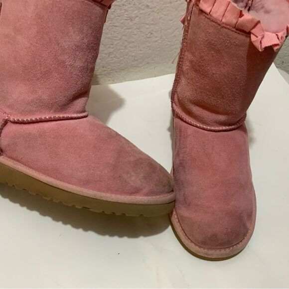 UGG Girls Pink Sheepskin Bailey Bow Ruffles Boots Girls 1013278K size 4 - Picture 4 of 16